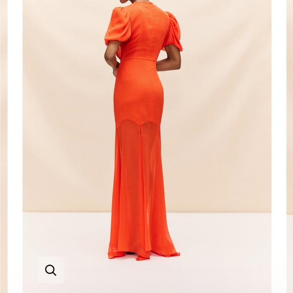 De La Vali Agua Maxi Dress in Red Crinkle Chiffon - Picture 4 of 6